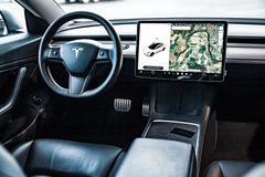 TESLA Model 3 Performance AWD Facelift KW V3 Fahrwerk