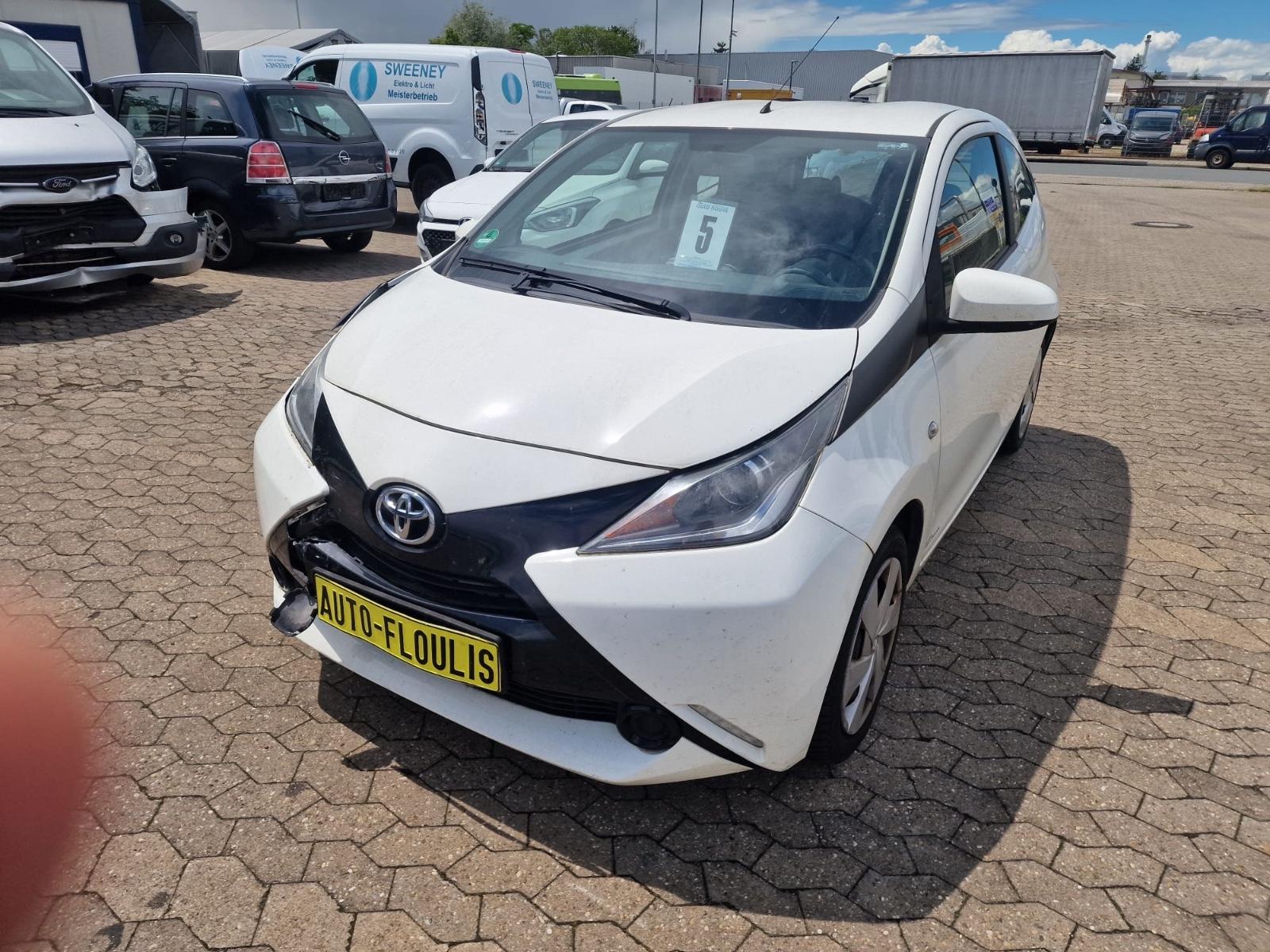 Toyota Aygo (X) 1,0-l-VVT-i x-play,EURO6