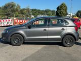 Volkswagen Polo V Style 1.4 KLIMA*GEPFLEGT*WENIG KM*EURO 5 - Volkswagen Polo aus 2011: W