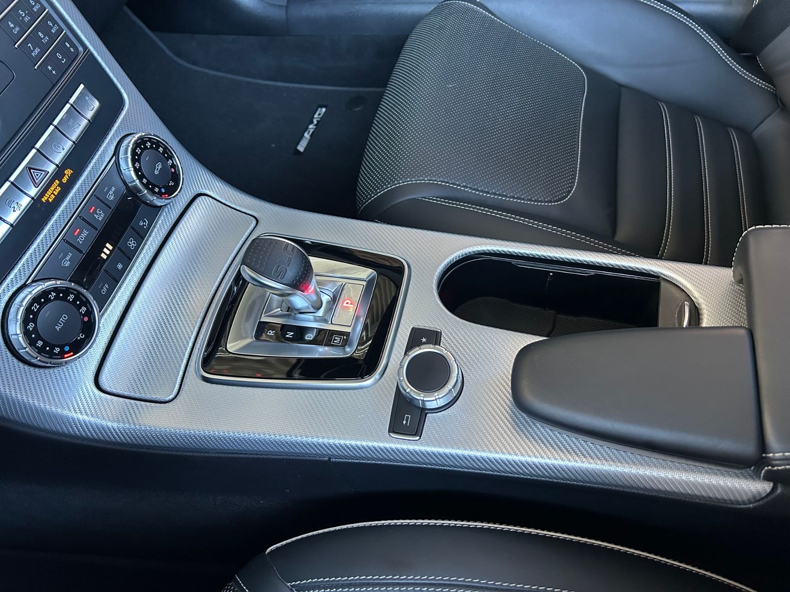 Fahrzeugabbildung Mercedes-Benz SLC 300 Roadster AMG Line KLIMA LED NAVI