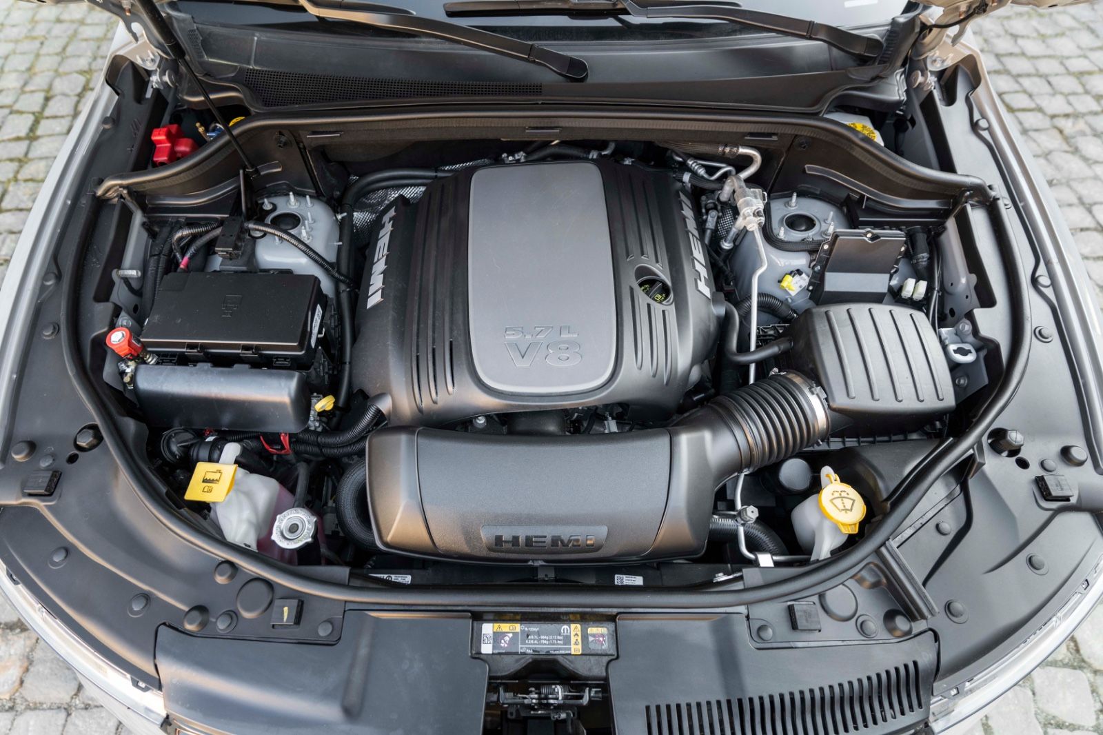 Fahrzeugabbildung Dodge 5.7L R/T AWD SRT Paket ACC AHH LPG TOTW PDC KAM