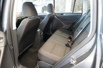 Volkswagen Tiguan - 9