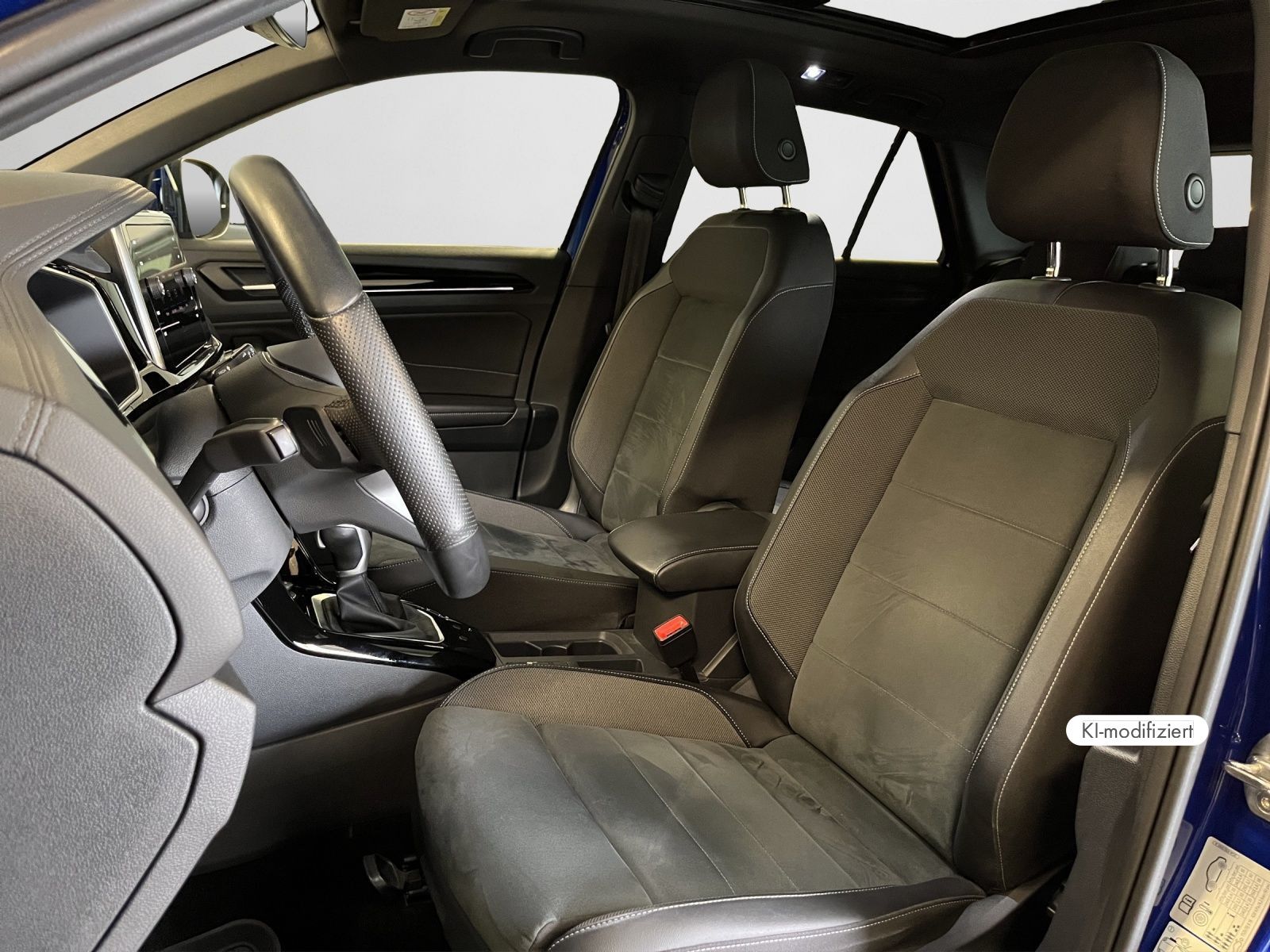 Volkswagen T-Roc - Bild 13