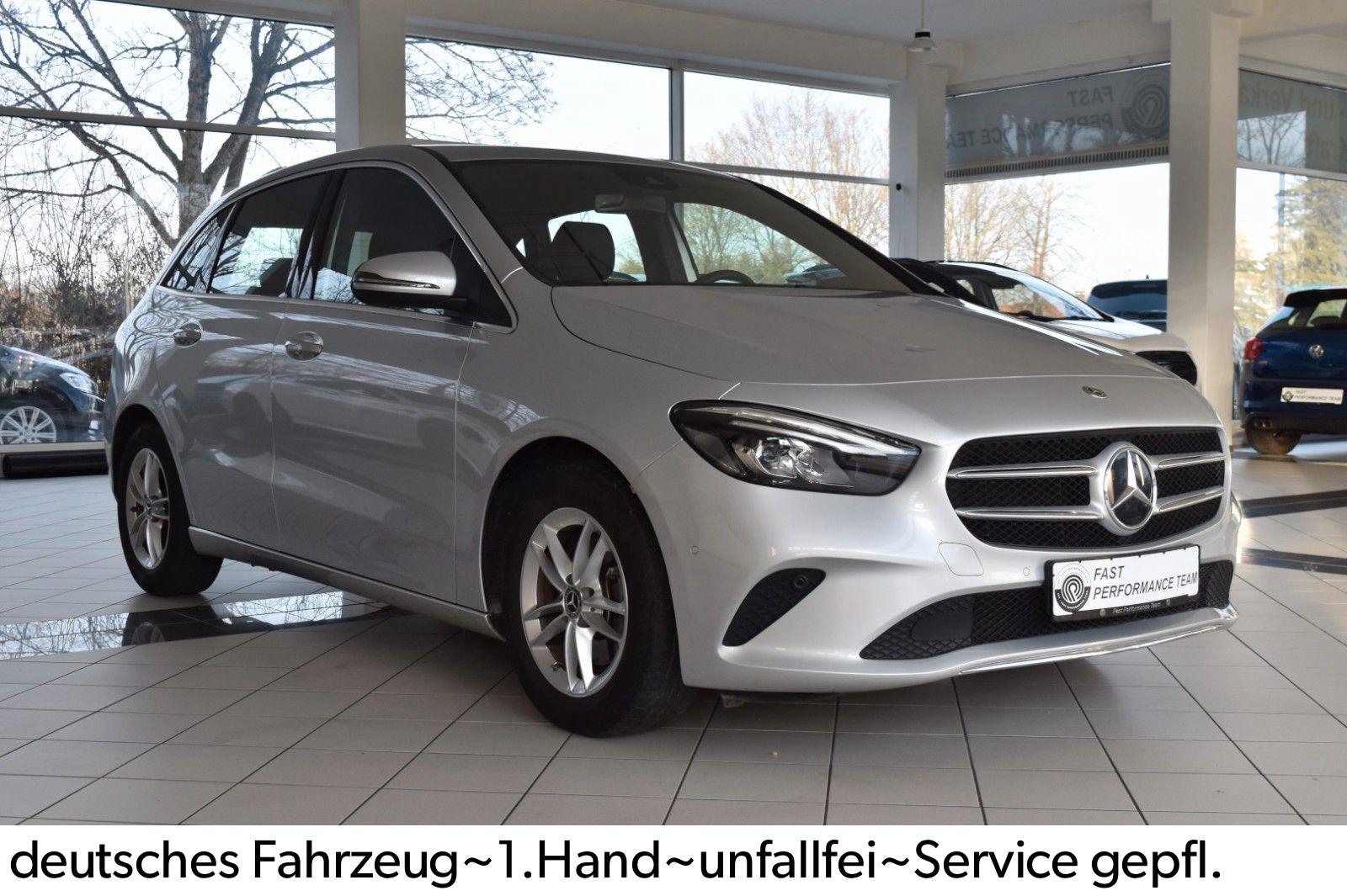 Mercedes-Benz B 200 Business~Automatik~Leder~Navi~Apple~LED