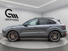 PORSCHE Cayenne 3.0L V6 E-Hybrid Super Ausstattung