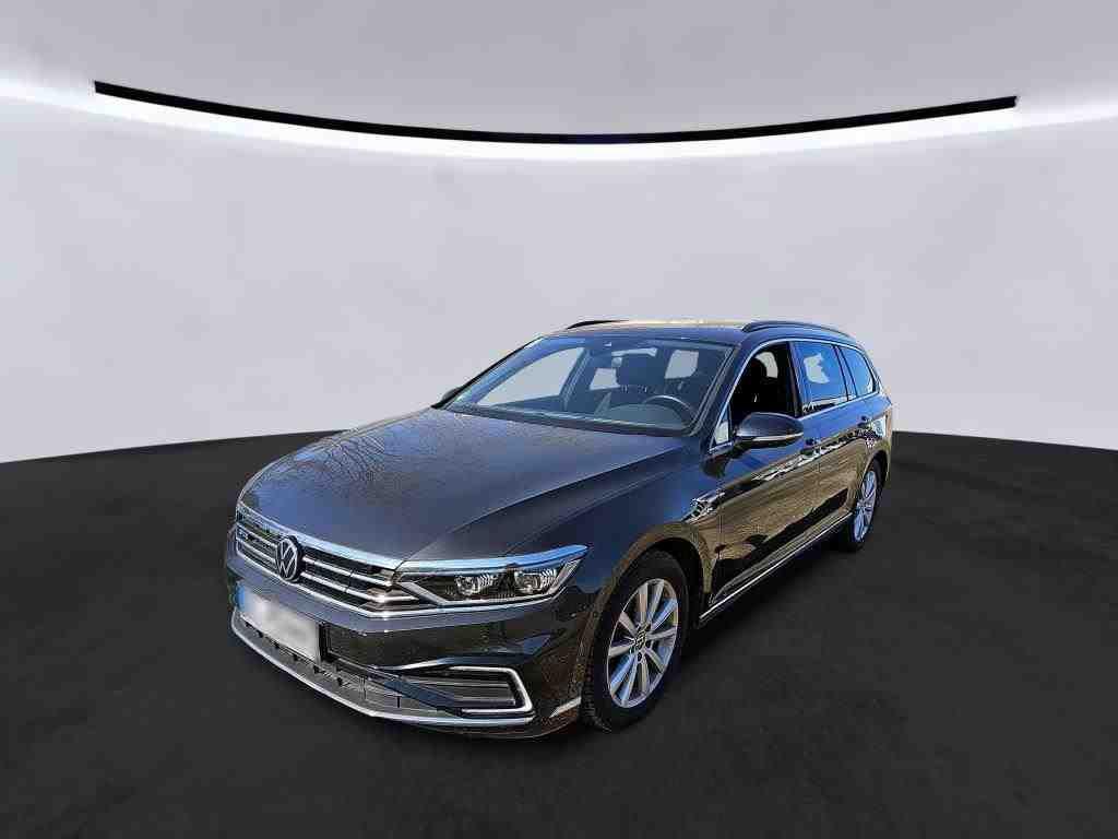 Volkswagen Passat GTE Variant R.Kamera IQ.Light Matrix ACC