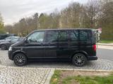 Volkswagen T5 Multivan zwei Schiebetüren, PSD, Heckküche - VW T5 Multivan in Frankfurt