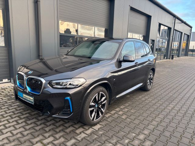 BMW iX3 Inspiring M-SPORT AHK 19' PANO SPORTSITZE