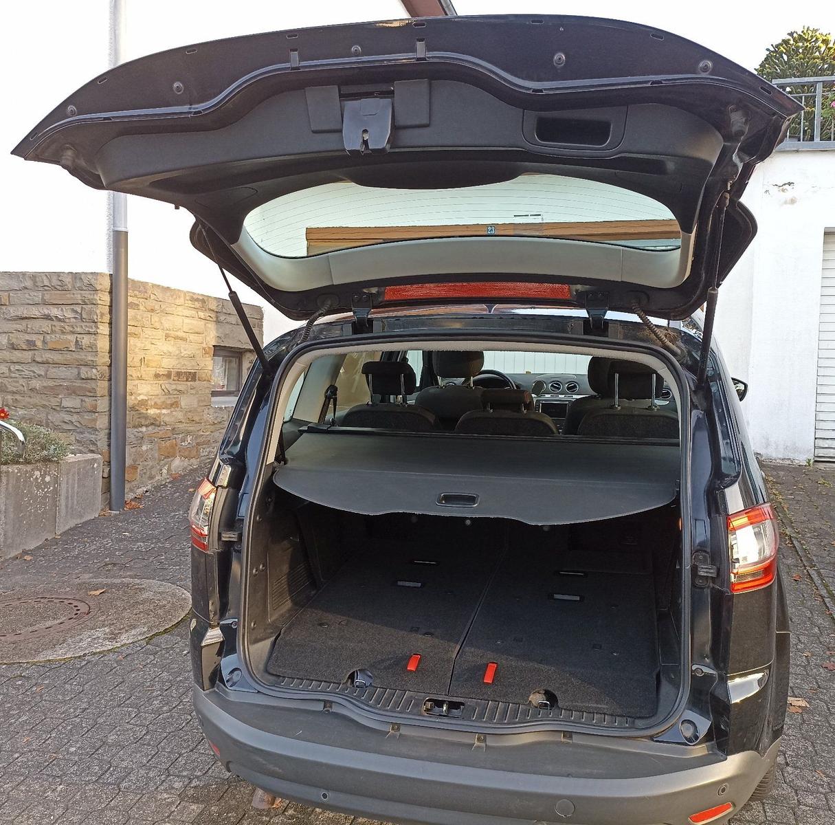 Ford S-MAX 2011 — photo 8