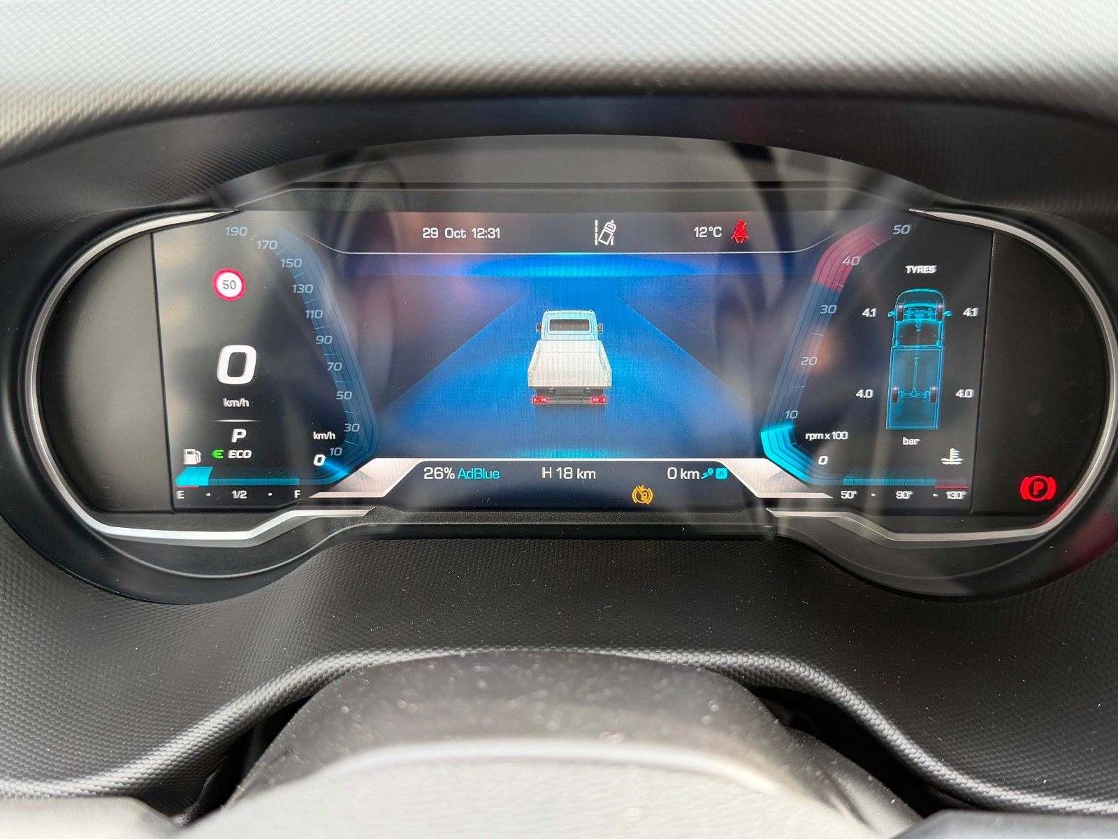 Fahrzeugabbildung Iveco Daily 35S14 A8*R3.450mm*Automatik*Kamera*2Sitze*