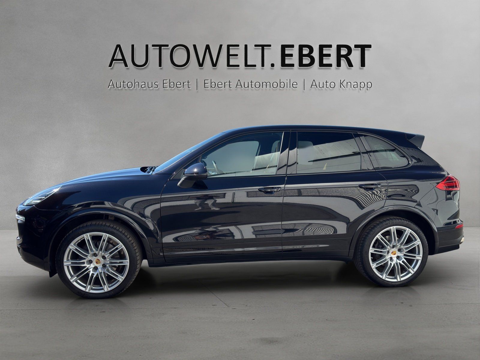 Fahrzeugabbildung Porsche Cayenne Diesel Platinum Edition/PDLS+/BOSE/STHZG