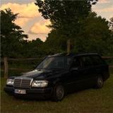 Mercedes-Benz Mercedes Benz W124 E230 T Modell - Mercedes-Benz E 230: Kombi