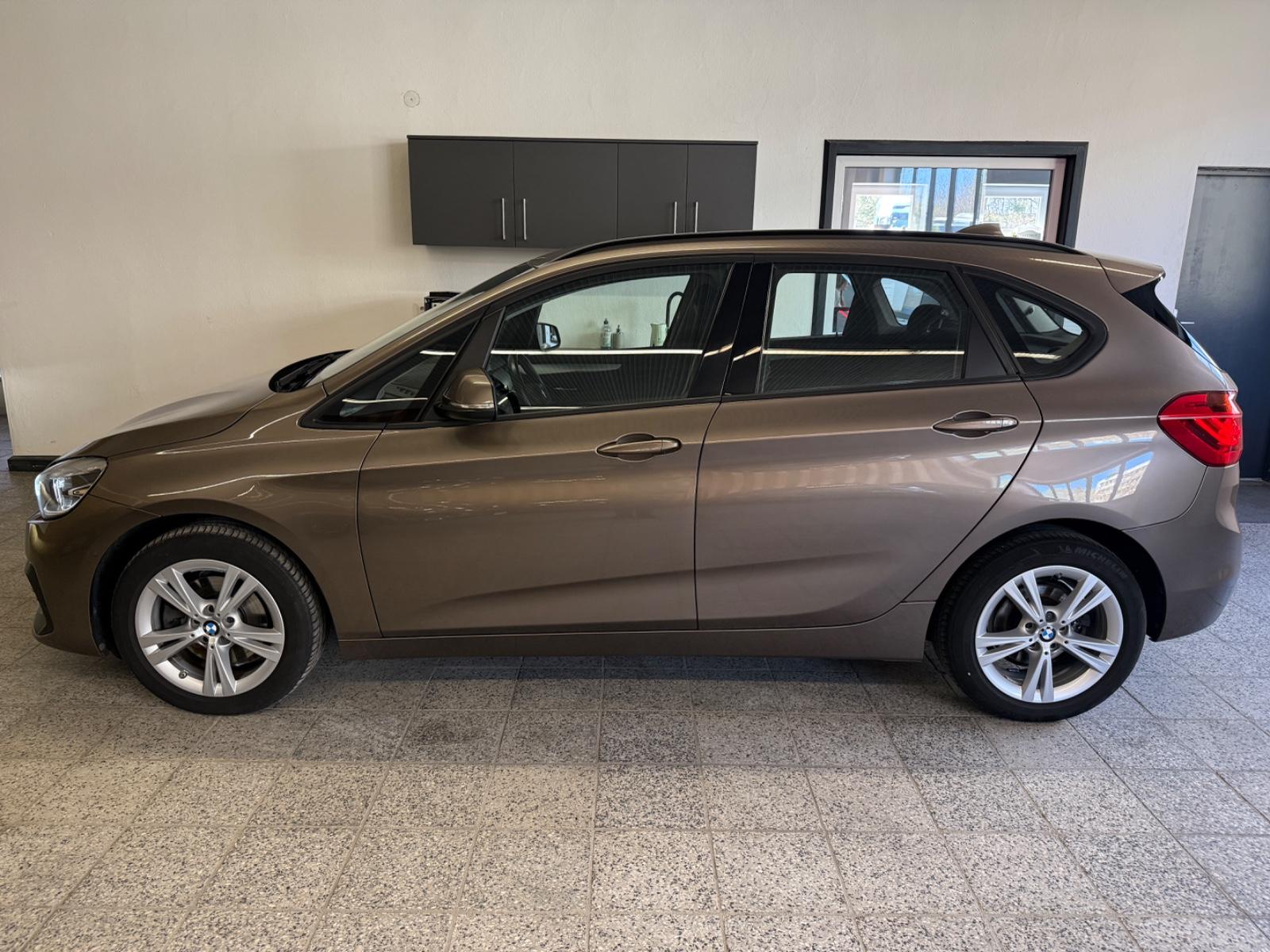 BMW 220 2 Active Tourer 220 d Advantage