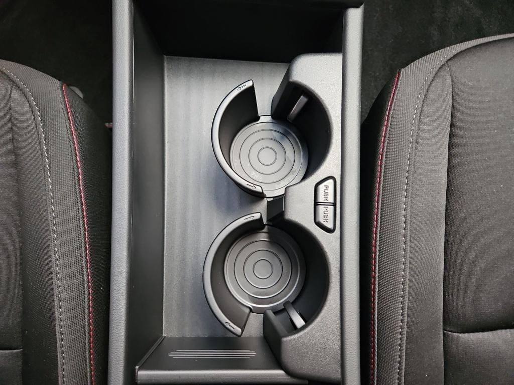 Fahrzeugabbildung Hyundai KONA EV 2WD 65,4kWh N-Line WPumpe KlimaA Navi