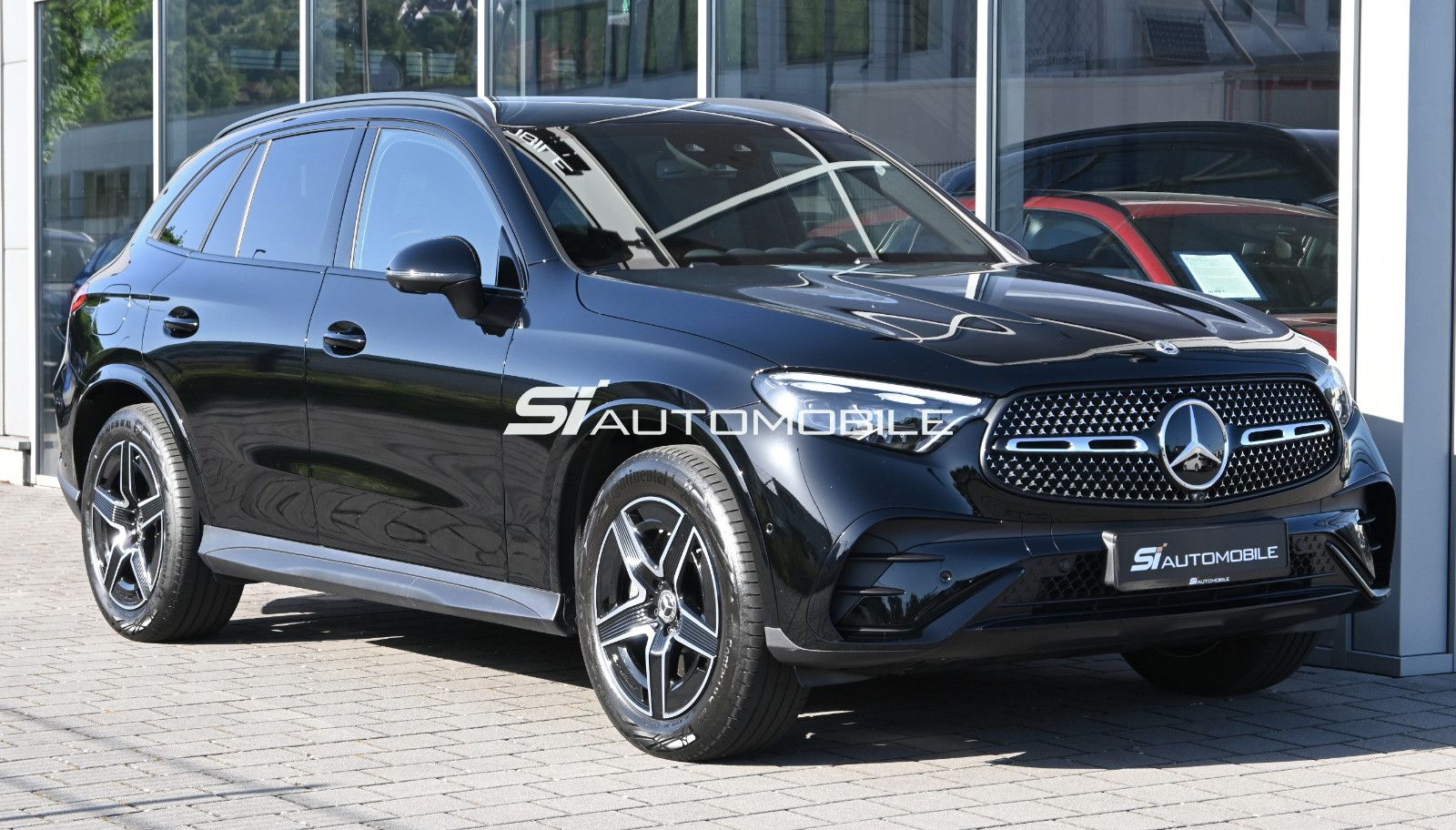 Fahrzeugabbildung Mercedes-Benz GLC 300 4MAT. EDITION AMG LINE °UVP 86.221€°MEGA