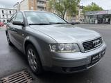 Audi A4 Lim. 1.9 TDI 74 kW KLIMAAUT. ZV TOP Klima - Audi A4 aus 2002: 1.9