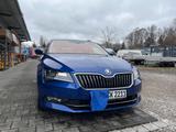 Skoda Superb 2.0 TDI SCR 140kW DSG 4x4 Prem Edi Co... - Skoda Superb mit Diesel-Antrieb: Standheizung
