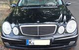 Mercedes-Benz E320 E320T Mercedes Kombi W211 - Mercedes-Benz E 320 in Leverkusen