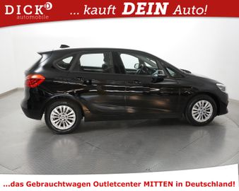 BMW 218 Active Tourer - 2
