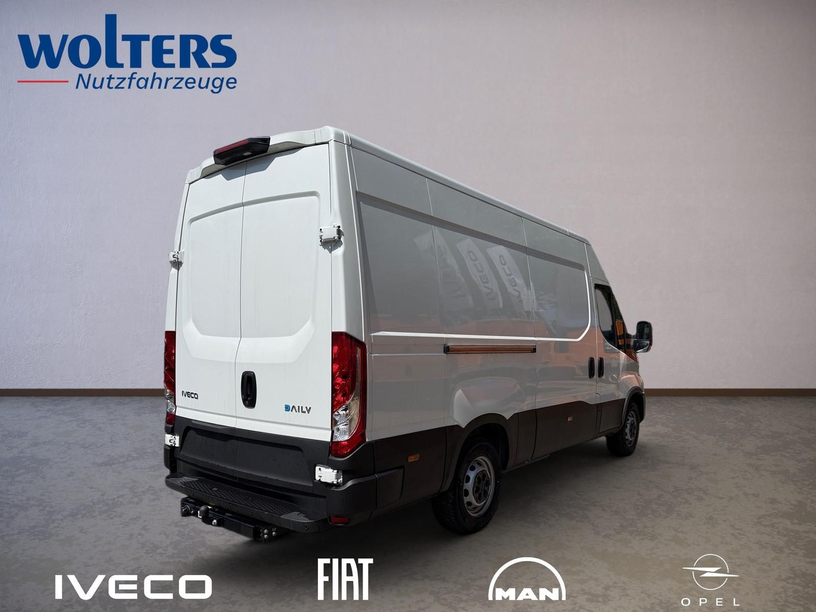 Fahrzeugabbildung Iveco eDaily 35S14E V Kastenwagen