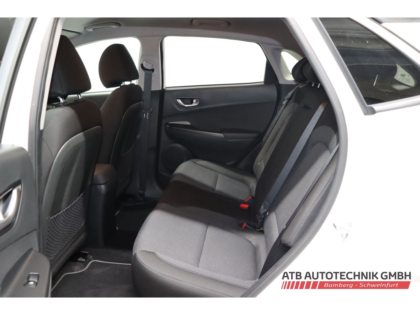 Fahrzeugabbildung Hyundai KONA Elektro Edition 30+ 39,2kWh 2WD 95,6% SOH N