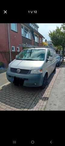 Volkswagen t5 transporter