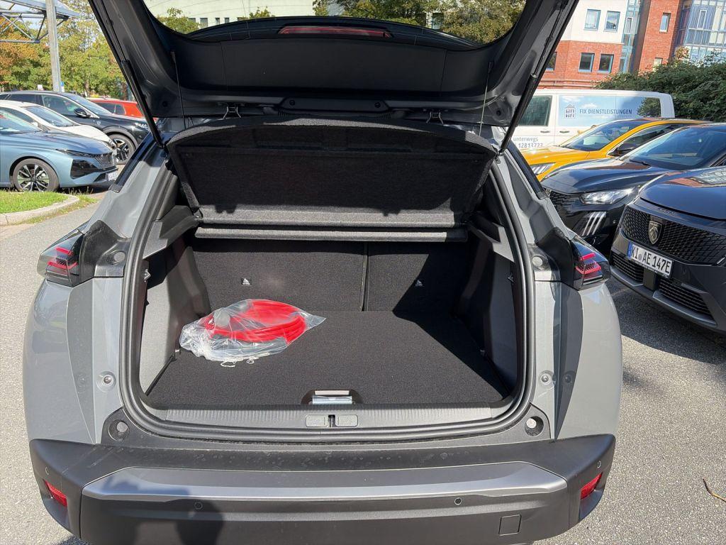 Peugeot 2008 Elektro 156 GT