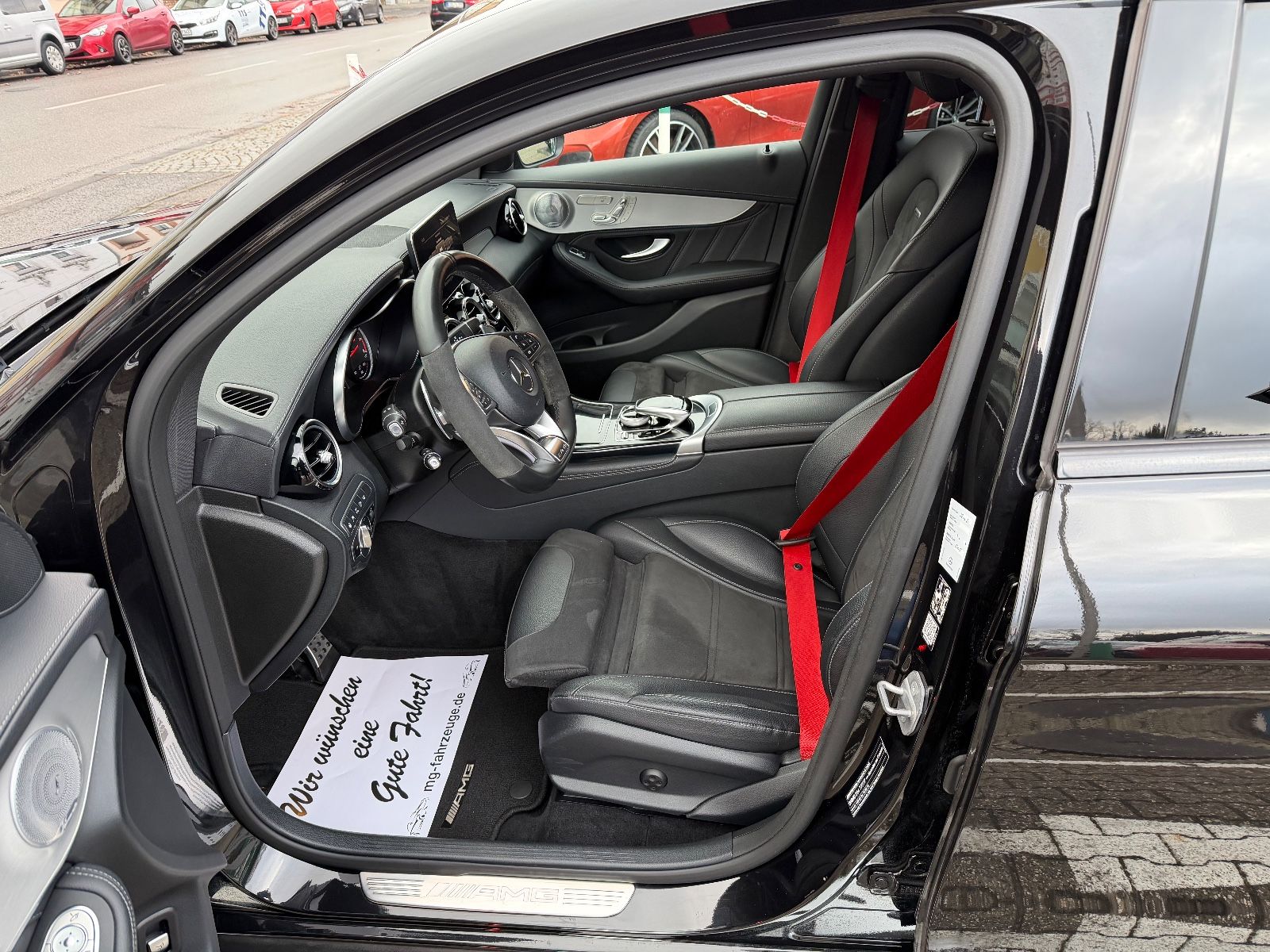 Fahrzeugabbildung Mercedes-Benz GLC 63S AMG COUPE HUD BURMESTER DRIVERS PACK