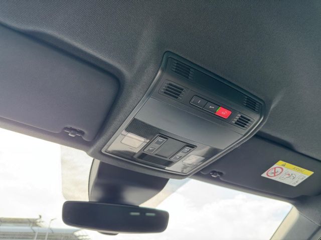 Arona FR 1.0 TGI Voll-LED Navi Sitzh. Kamera ACC