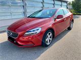 Volvo V40 T2 Geartronic Inscription - gebrauchte Volvo V40 aus dem Jahr 2018