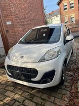 Peugeot 107 - Peugeot 107 in Duisburg