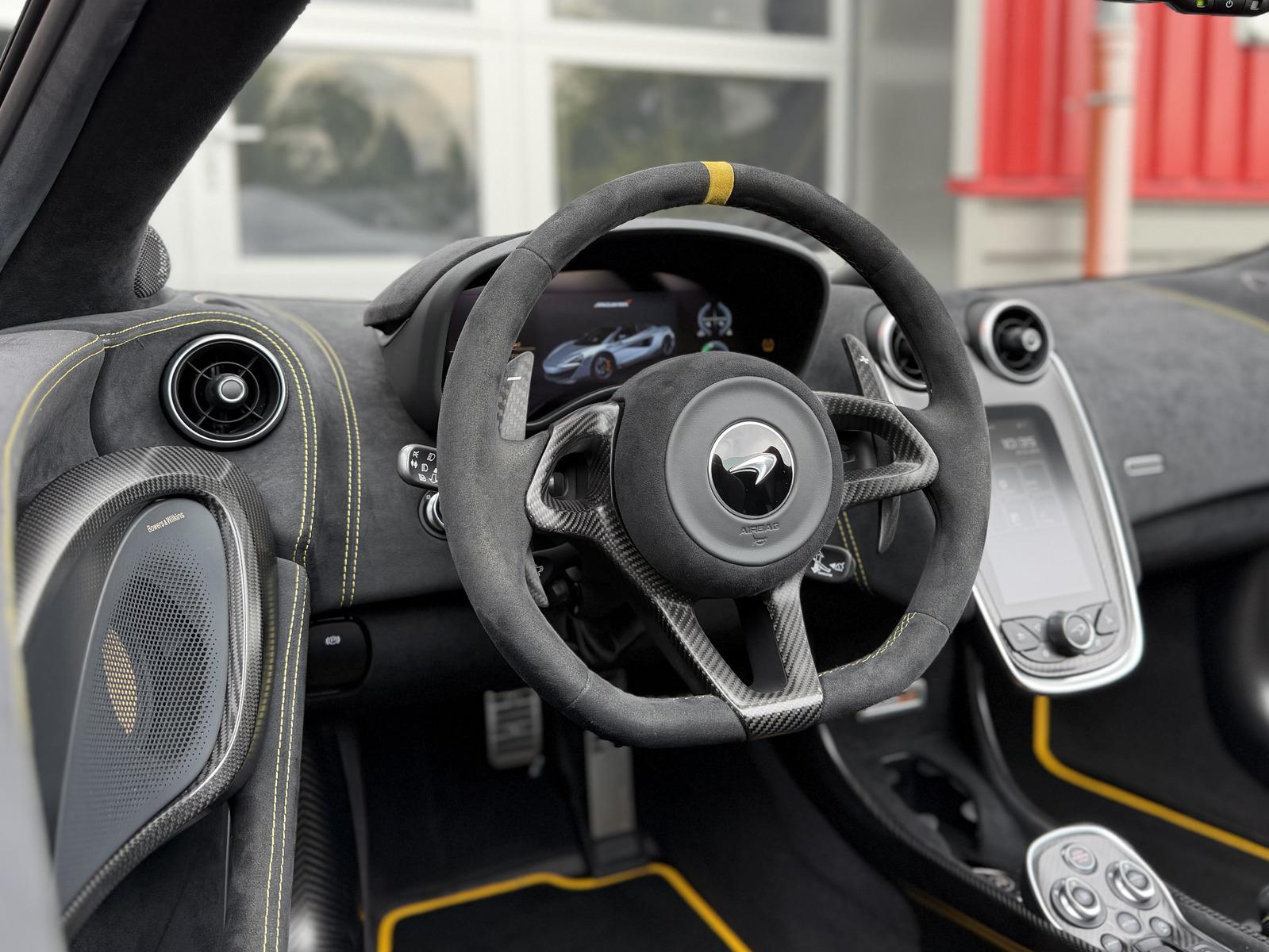 McLaren 600LT Spider''MwSt.''Carbon''Lift''B&W''Memory''