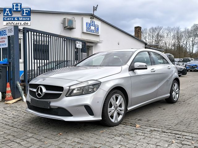 Mercedes-Benz A 180 d BlueEfficiency AUT NAVI PDC SHZG