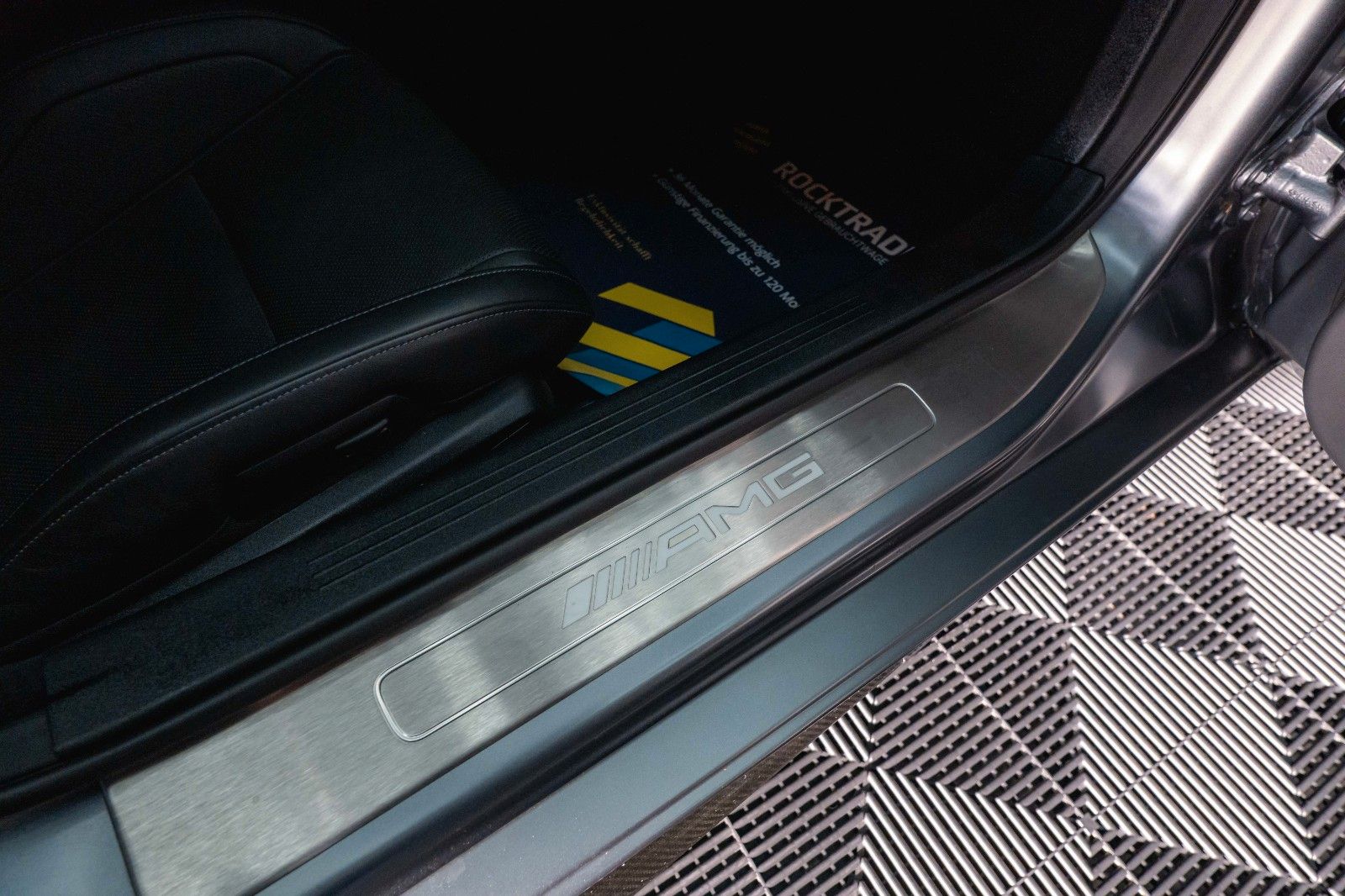 Fahrzeugabbildung Mercedes-Benz AMG GT C Performance Carbon *Burmester*Pano*LED*