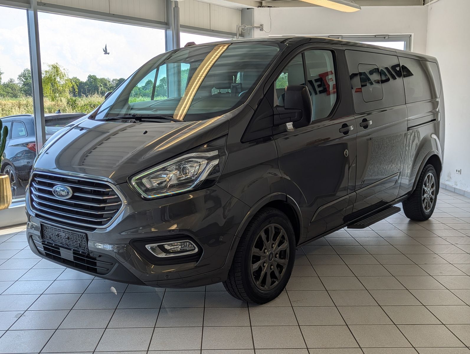 FORD Tourneo Custom 320 L2 Aut. Titanium 9-Sitze Cam - Image 3