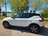 Volvo XC40 D4 AWD R Design Geartronic R Design - Volvo XC40 in Hamburg