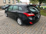 Hyundai I30 SW  Kombi 1.4 - Hyundai i30 SW Gebrauchtwagen