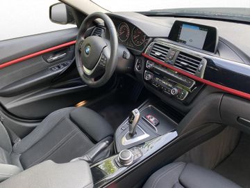 BMW 320 - 11