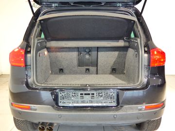 Volkswagen Tiguan - 9
