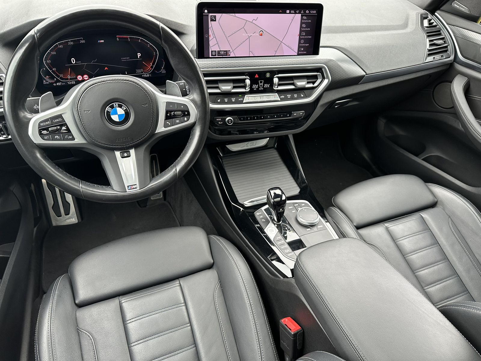 Fahrzeugabbildung BMW X3 xDrive30d M-Sport+NAV+LASER+PANO+HUD+20ZO+360