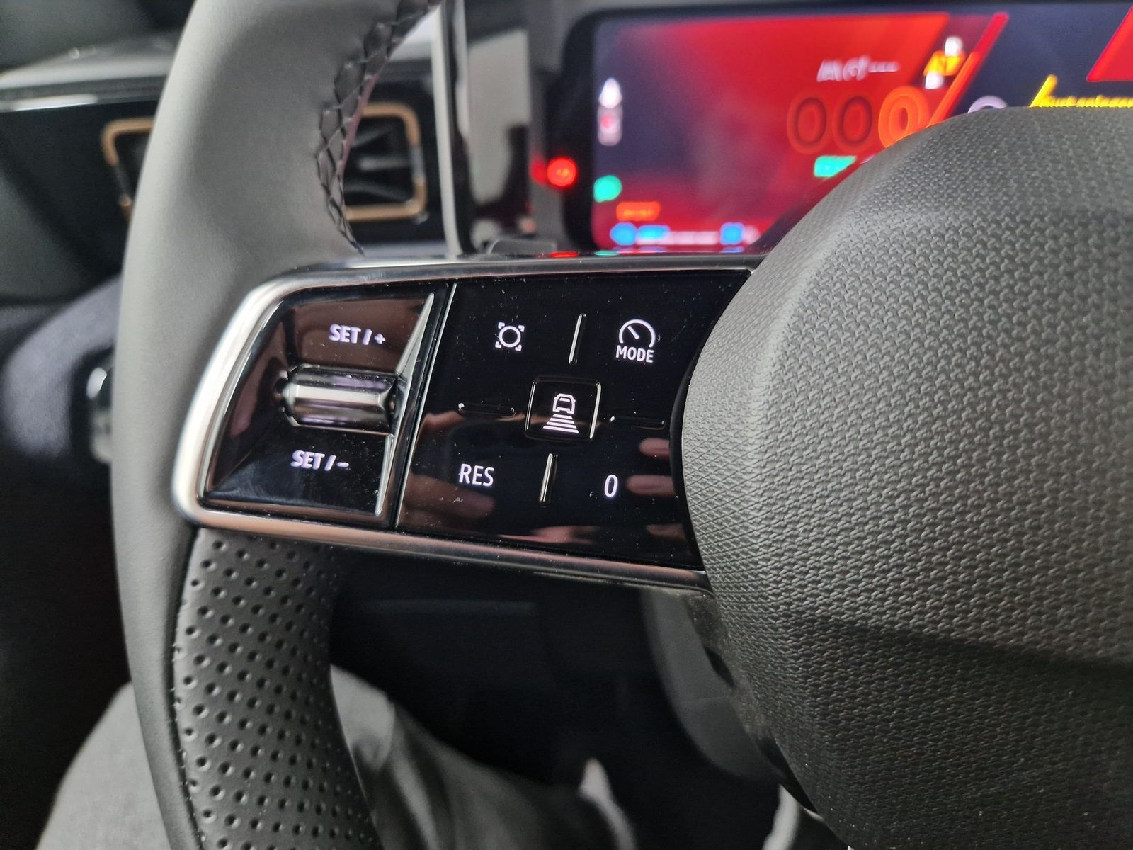 RENAULT R 4 E-Tech Techno 150 Comfort Range – Bild 24