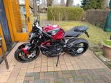 MV Agusta 800 RR Brutale - MV AGUSTA BRUTALE 800 RR