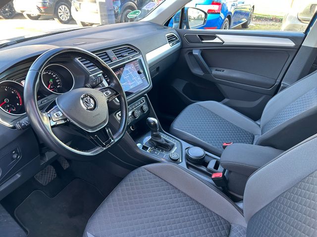 Fahrzeugabbildung Volkswagen Tiguan 2.0 DSG 4Motion+Kamera+Navi+HeadUp+AHK