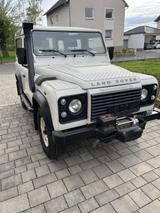 Land Rover Defender 90 Td4  - gebrauchte Land Rover Defender aus dem Jahr 2009