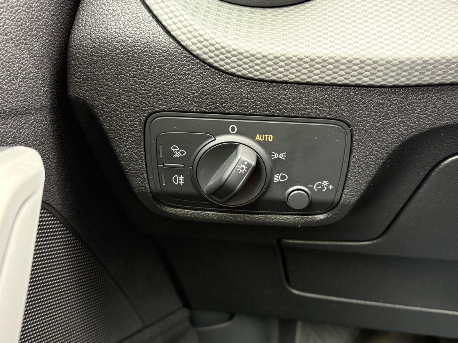 Audi Q2 30 TFSI advanced LED KAMERA TEMPOMAT AHK, миниатюра 18