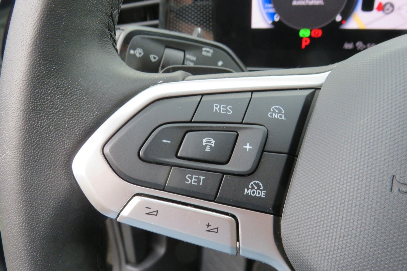 Fahrzeugabbildung Volkswagen Passat Variant 2.0 TDI BUSINESS NEUES MODEL 1.H
