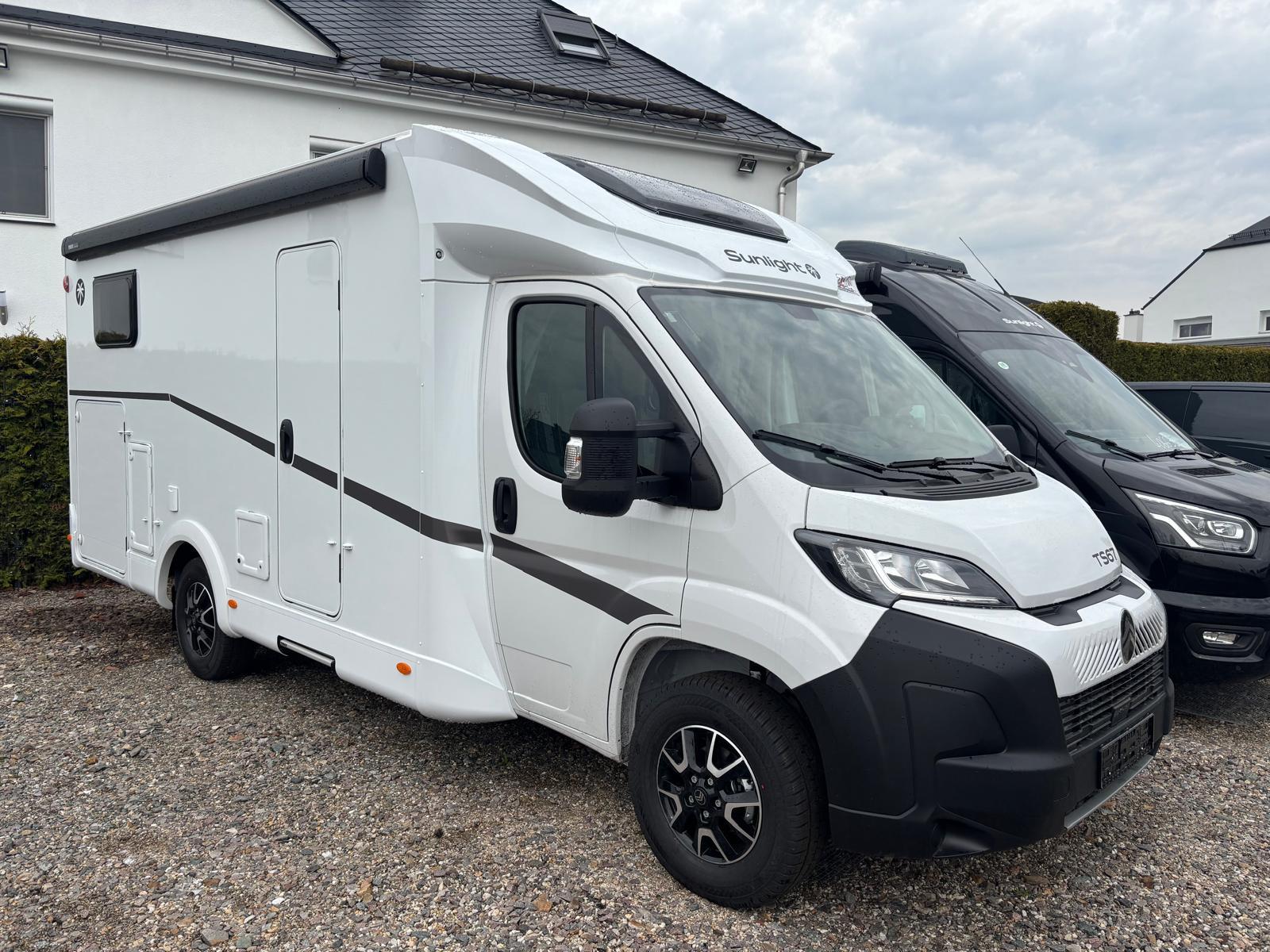 Sunlight TS 67 Modell 26 Top Preis ! 5 Sitzplätze Hubbett