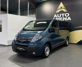 Opel Vivaro Tour - Opel Vivaro: Tour