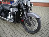 Harley-Davidson ROAD KING CLASSIC FL3 - FLHRC - Angebote