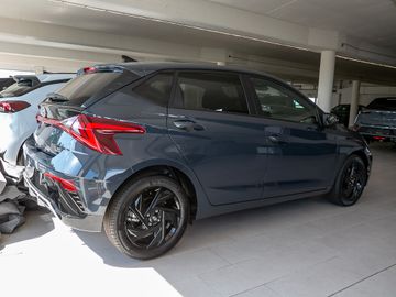 Hyundai i20 1.0 Blackline Kamera Navi BOSE Spurhalteassi
